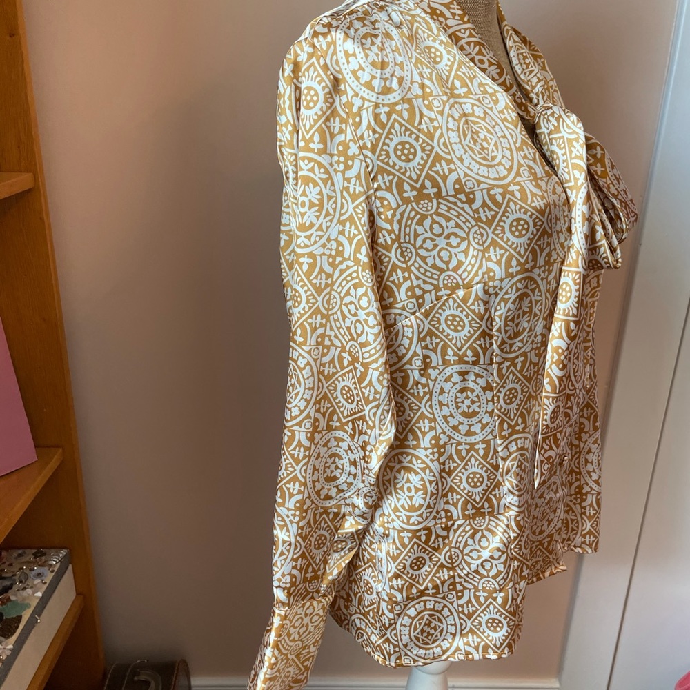 BCBGMaxazria Tan Cream Sateen Tie Neck Blouse - Picture 4 of 6